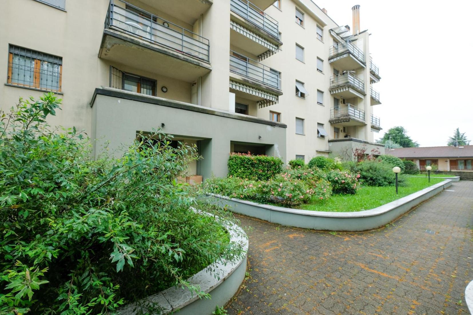 Bergamo Centro Elegante Appartamento المظهر الخارجي الصورة